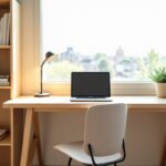 Créer un coin bureau fonctionnel à la maison : astuces pratiques pour optimiser un petit espace